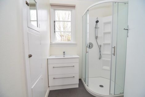 Photo of property in 1 Rhodes Street, Carterton, 5713