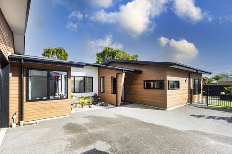 Photo of property in 131a Bower Avenue, New Brighton, Christchurch, 8083