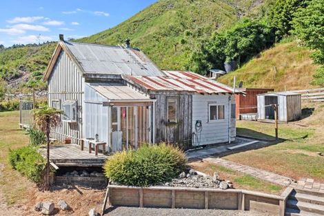 Photo of property in 281 Tirohanga Road, Tirohanga, Opotiki, 3197