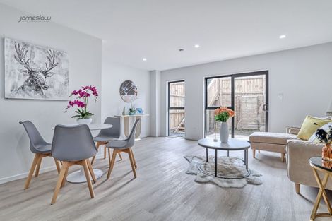 Photo of property in 13b Parkview Place, Pakuranga, Auckland, 2010