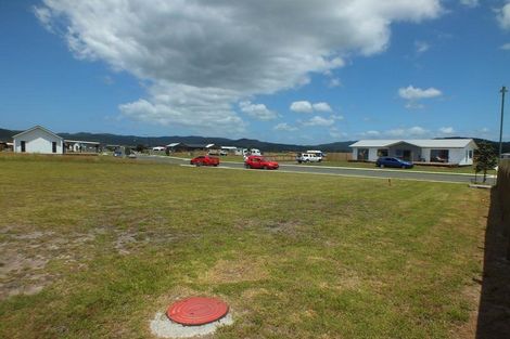 Photo of property in 147 Ngaio Drive, Matarangi, Whitianga, 3592