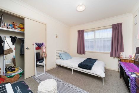 Photo of property in 24a Reeve Street, Levin, 5510
