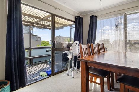 Photo of property in 10a Seaway Terrace, Otumoetai, Tauranga, 3110