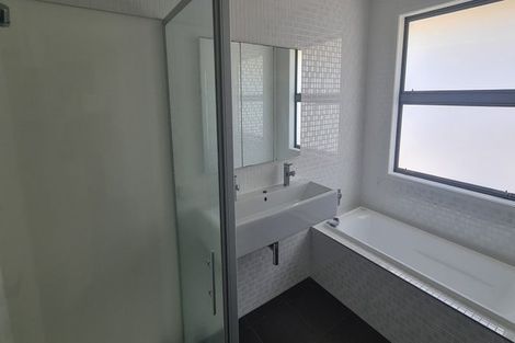 Photo of property in 3 Portofina Court, Papamoa Beach, Papamoa, 3118