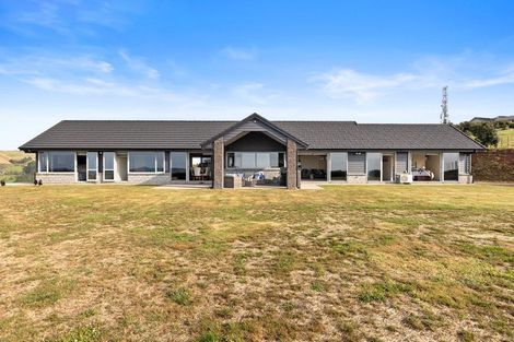 Photo of property in 108a Paparata Road, Bombay, 2675