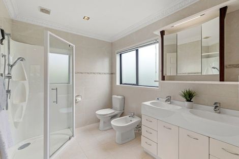 Photo of property in 6 Anderson Way, Highlands Park, New Plymouth, 4312