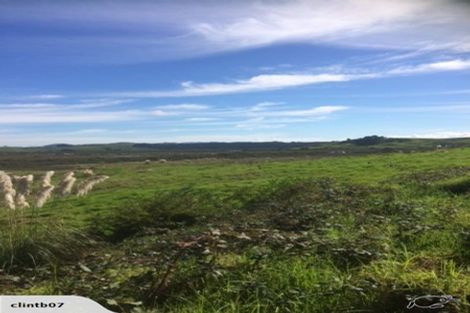 Photo of property in 14 Totara Road, Mata, Whangarei, 0171