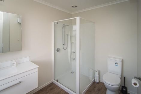 Photo of property in 36 Rhodes Street, Waimate, 7924