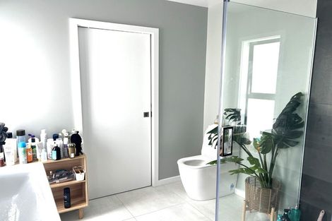 Photo of property in 1/26 Roberts Road, Lansdowne, Masterton, 5810