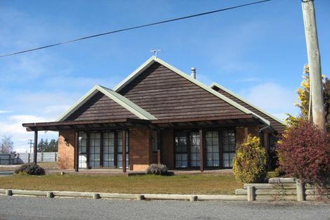 Photo of property in 17 Braemar Place, Twizel, 7901