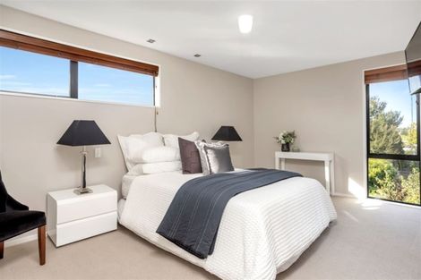 Photo of property in 6a Sawyers Arms Road, Northcote, Christchurch, 8052