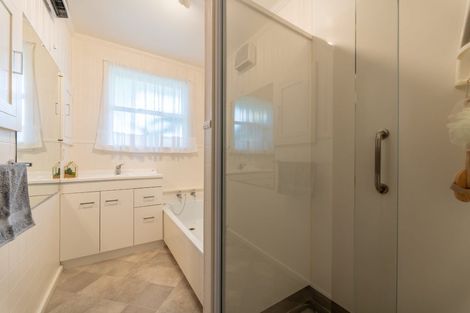 Photo of property in 25 Exeter Street, Waimate, 7924