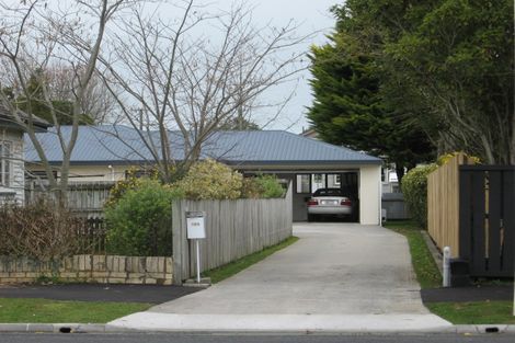 Photo of property in 16 Alfred Street, Fairfield, Hamilton, 3214