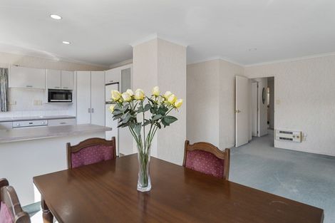 Photo of property in 8 Lynwood Place, Brookfield, Tauranga, 3110