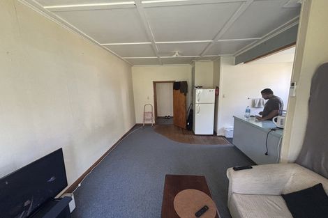 Photo of property in 2 Gaisford Terrace, Waipukurau, 4200