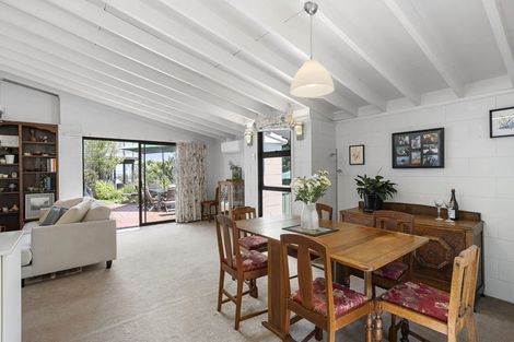 Photo of property in 35 Jacaranda Avenue, Beach Haven, Auckland, 0626