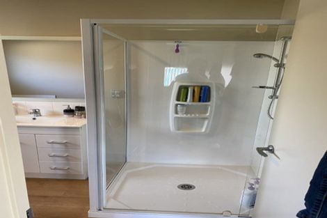 Photo of property in 51 Factory Road, Belfast, Christchurch, 8051