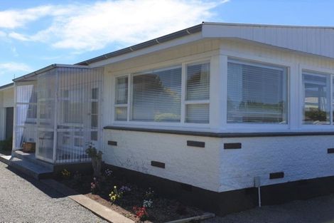 Photo of property in 1/49 Winters Road, Redwood, Christchurch, 8051