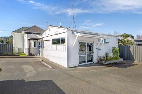 Photo of property in 300 Aberdeen Road, Gisborne, 4010