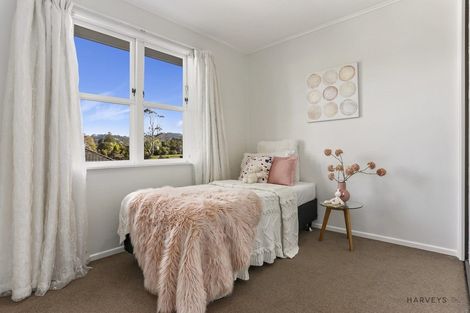 Photo of property in 121 Captain Scott Road, Glen Eden, Auckland, 0602