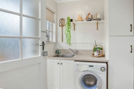 Photo of property in 2/8 Udys Road, Pakuranga, Auckland, 2010