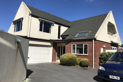 Photo of property in 2/271 Memorial Avenue, Burnside, Christchurch, 8053