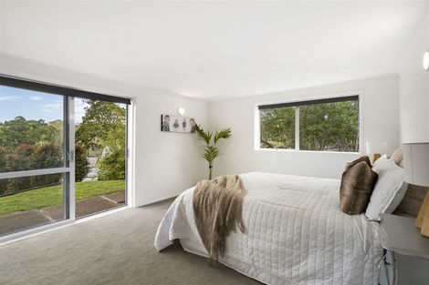 Photo of property in 19 Agincourt Street, Glenfield, Auckland, 0629