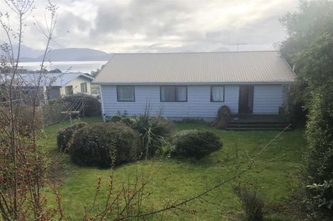 Photo of property in 16 Cathedral Drive, Manapouri, 9679