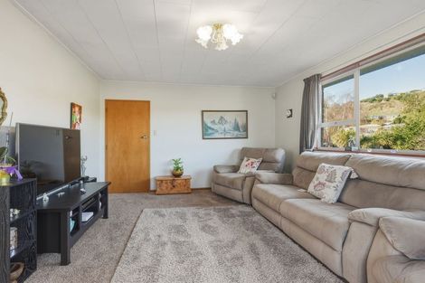 Photo of property in 11 Bell Crescent, Concord, Dunedin, 9018