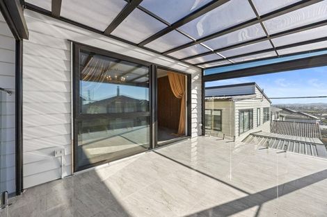 Photo of property in 16 Lime Hill Rise, Flat Bush, Auckland, 2019