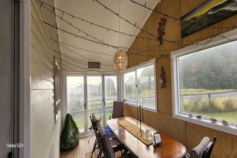 Photo of property in 1 Point Road, Mokau, 4376