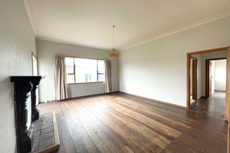 Photo of property in 57 Tiraumea Drive, Pakuranga, Auckland, 2010