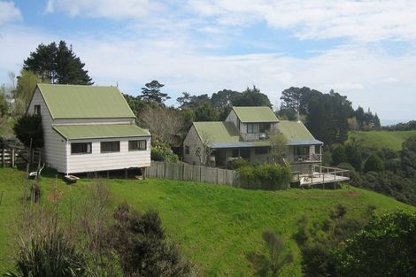 Photo of property in 152 Lone Kauri Road, Karekare, New Lynn, 0772