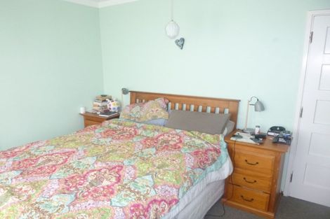 Photo of property in 7 Feist Street, Naenae, Lower Hutt, 5011