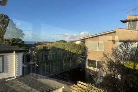 Photo of property in 1/397 Beach Road, Mairangi Bay, Auckland, 0630