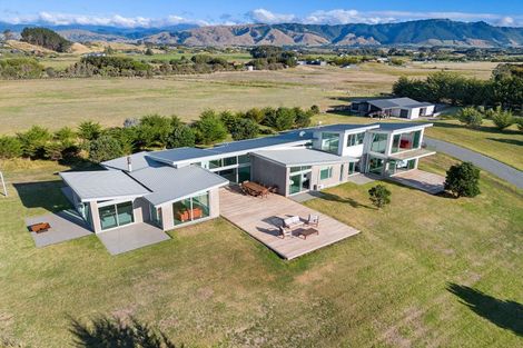 Photo of property in 78 Sims Road, Te Horo Beach, Otaki, 5581