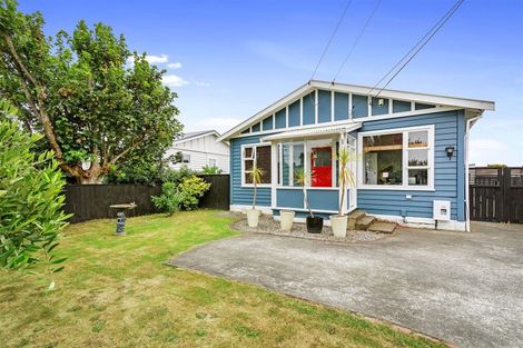 Photo of property in 19 Elizabeth Street, Moera, Lower Hutt, 5010