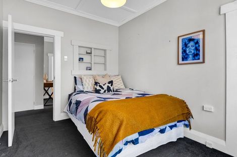 Photo of property in 76 Paynters Avenue, Strandon, New Plymouth, 4312