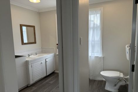 Photo of property in 17 Iti Street, Otaki, 5512