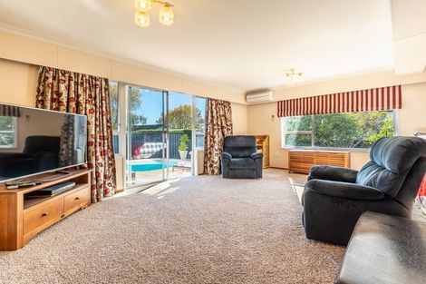 Photo of property in 19 Lemon Street, Otaki, 5512