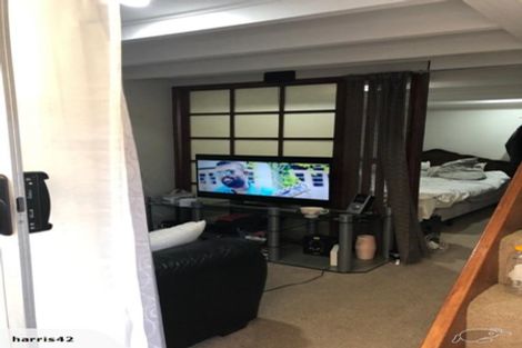 Photo of property in 2/1255 Dominion Extension, Mount Roskill, Auckland, 1041