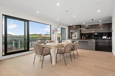 Photo of property in 58 Matangi View Drive, Orewa, 0931