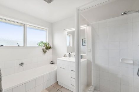 Photo of property in 12 Othello Drive, Rolleston, 7614