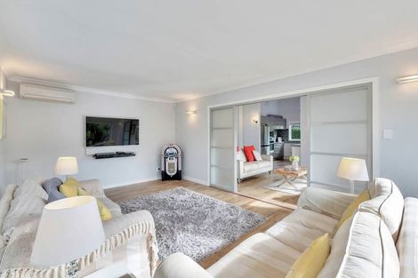 Photo of property in 49 Stapleford Crescent, Browns Bay, Auckland, 0630