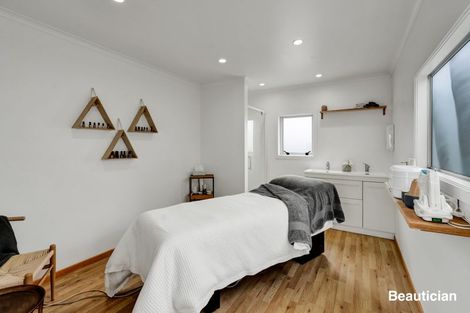 Photo of property in 1d Silvan Place, Bell Block, New Plymouth, 4312