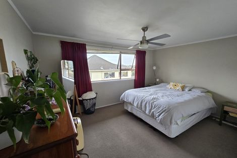 Photo of property in 1/41 Monarch Avenue, Hillcrest, Auckland, 0627