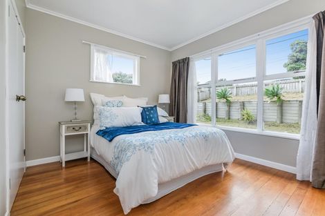 Photo of property in 87 Rosier Road, Glen Eden, Auckland, 0602