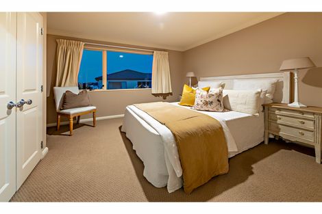 Photo of property in 20a Baverstock Road, Flat Bush, Auckland, 2016