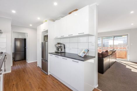 Photo of property in 60a Leicester Street, Cannons Creek, Porirua, 5024