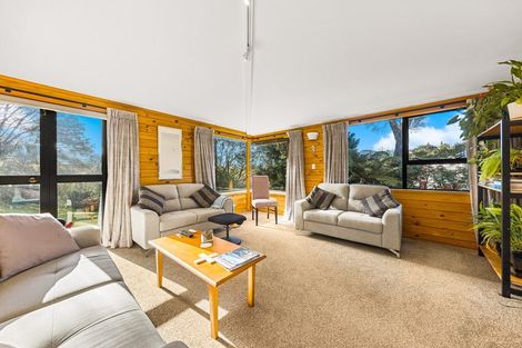 Photo of property in 5 Takapu Street, Henderson, Auckland, 0612